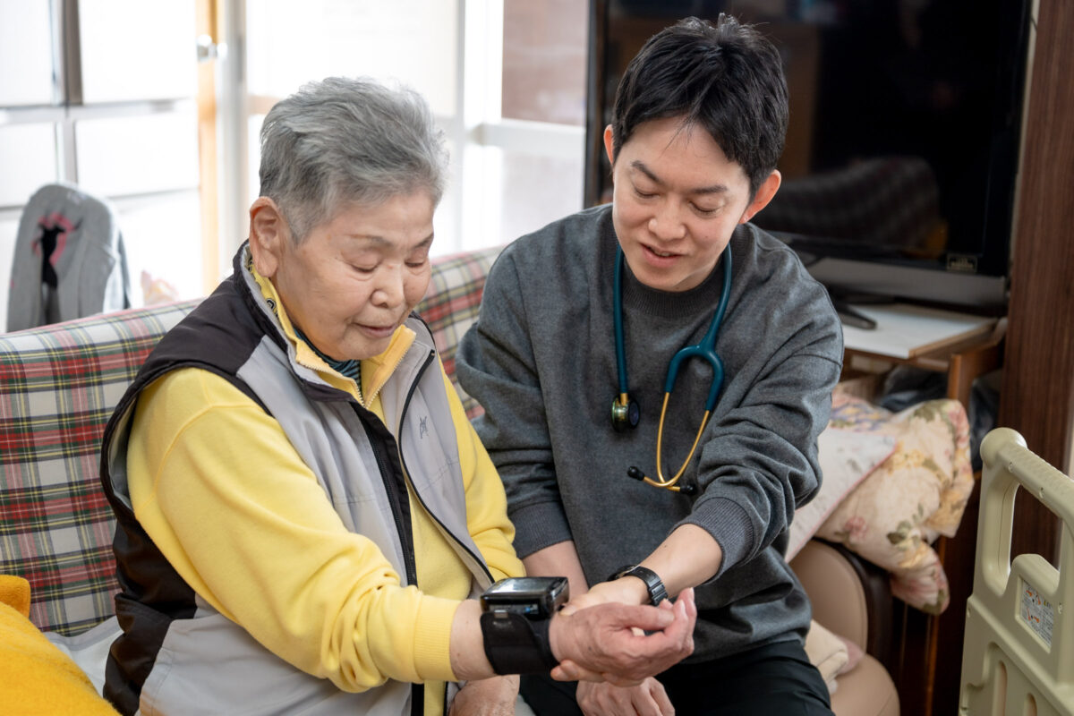 メインビジュアル01（PC）